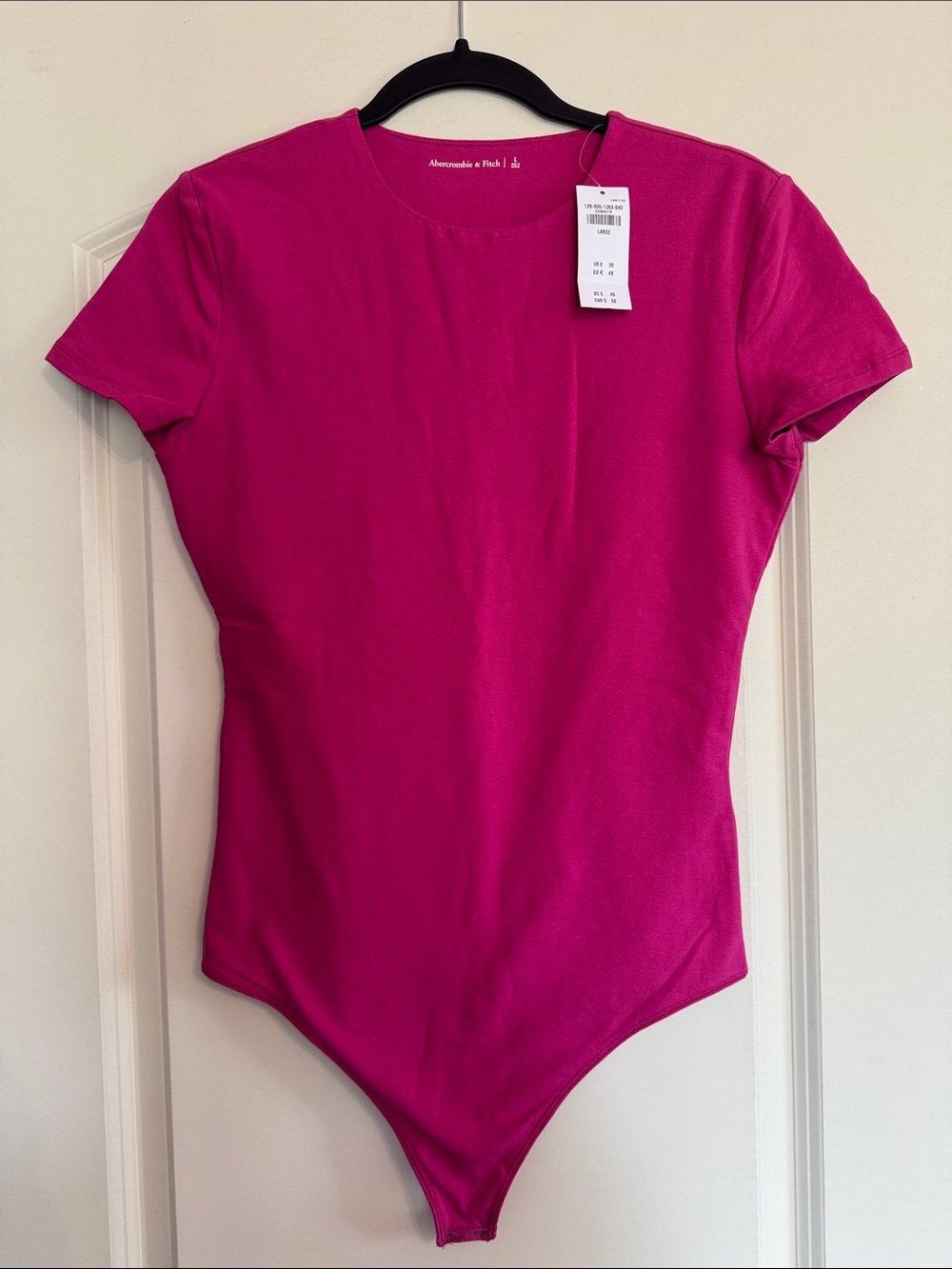 NWT Abercrombie & Fitch Hot Pink Short Sleeve Crew Bodysuit w/ Snaps Size Large